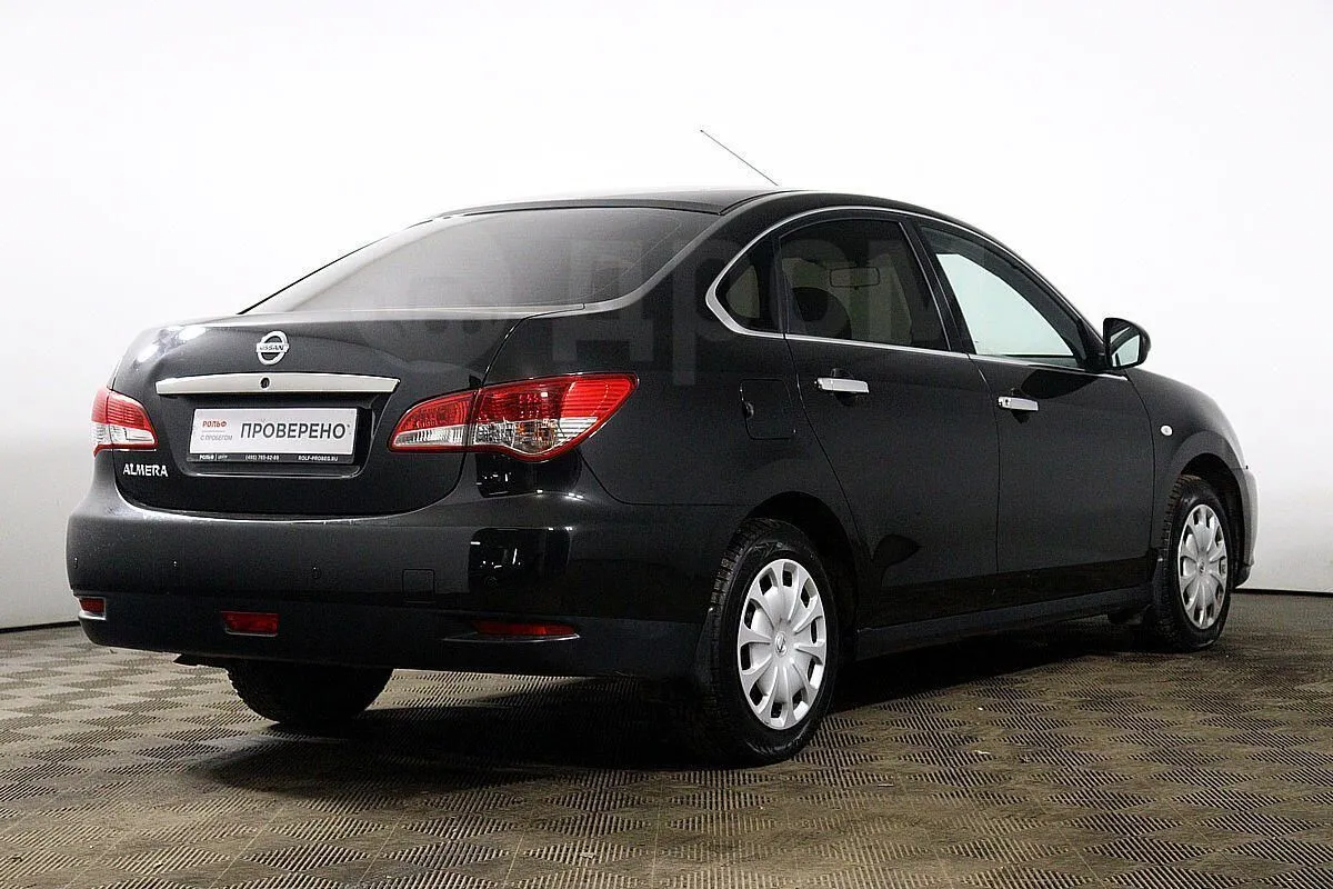 Nissan Almera Image 5