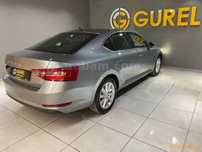 Skoda SuperB 1.6 TDI Premium